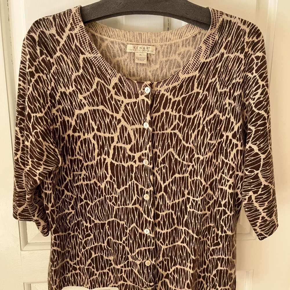 100% Cashmere sweater by Kenar